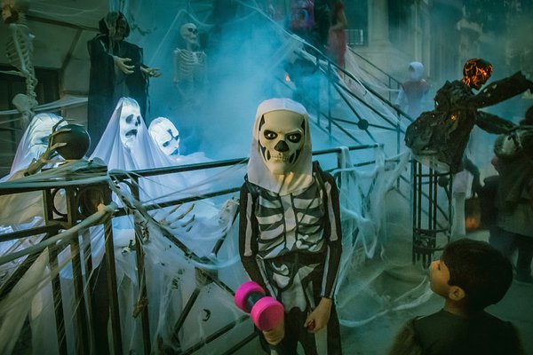 100+ идей костюмов на Хэллоуин 2025 года: вдохновение для всех возрастов