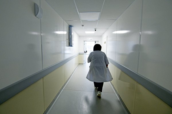 Россияне выражают недовольство деятельностью страховых компаний в области медицины. Почему так важно следовать клиническим рекомендациям?
