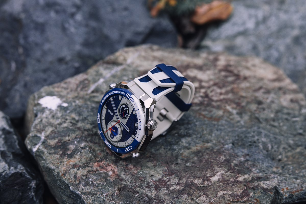 В России запустили смарт-часы с eSIM: как они помогут в путешествиях и на работе?