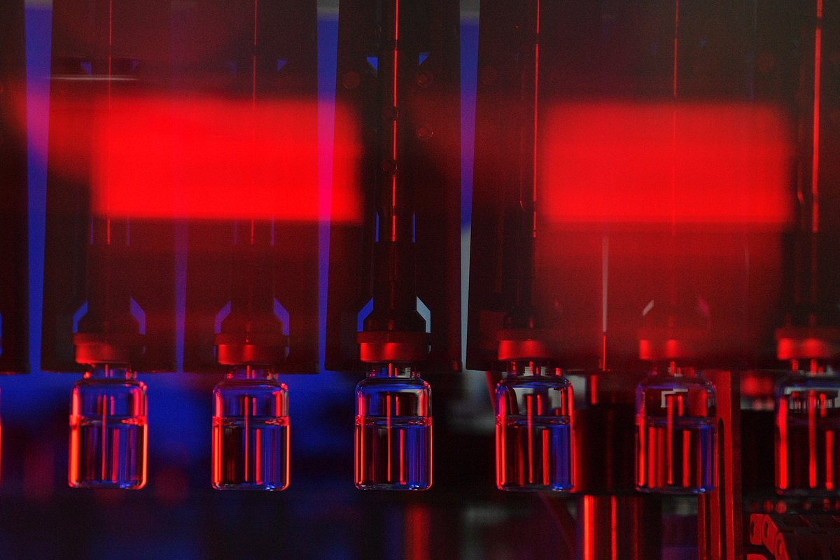 Фармацевтические конфликты замедляют разработку новых препаратов? Как AstraZeneca пытается предотвратить продвижение отечественного лекарства