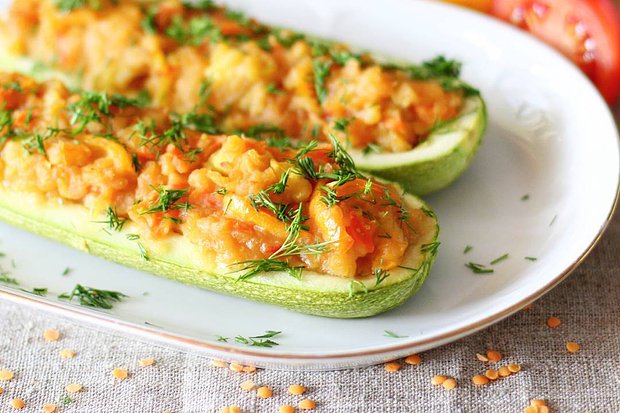 Рецепты фаршированных кабачков в духовке: топ-10 идей