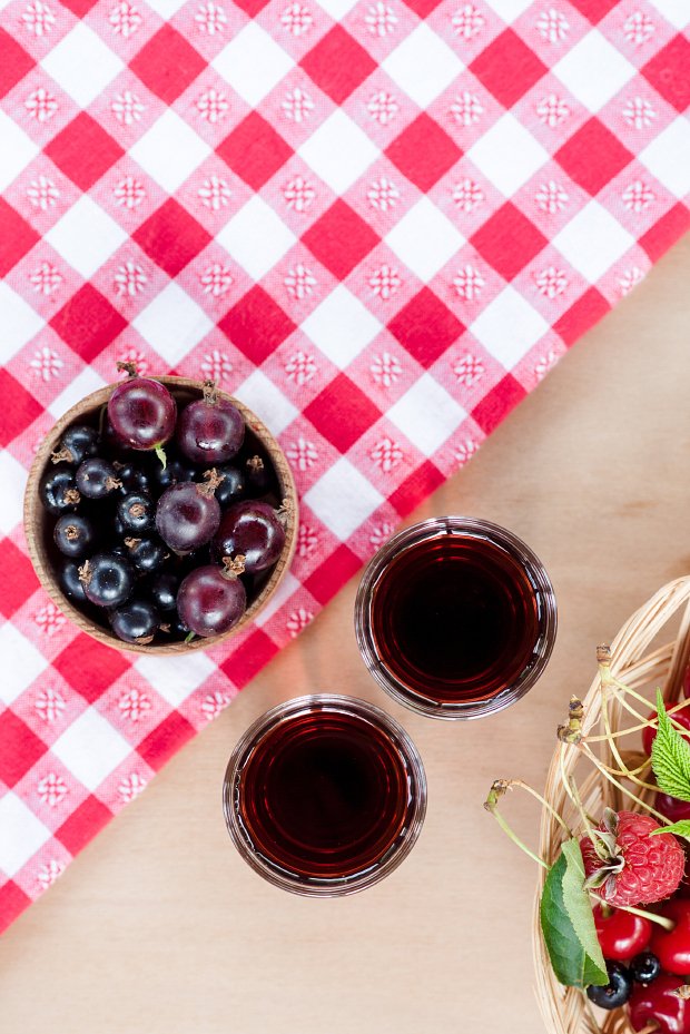 Зимний компот из крылышника: пять лучших рецептов