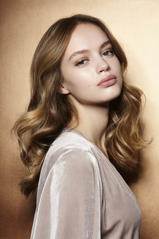 Русый цвет волос: как выбрать оттенок в 2025 году и сделать его идеальным под ваш цветотип