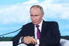 Кремль прокомментировал встречу Путина с российскими паралимпийцами