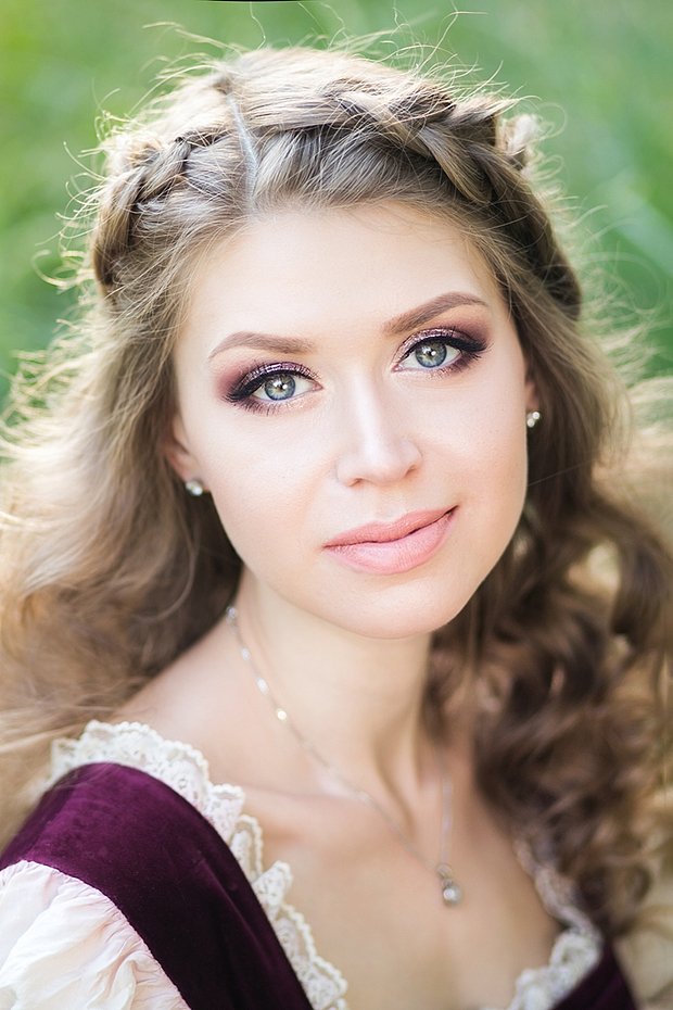 Русый цвет волос: как выбрать оттенок в 2025 году и сделать его идеальным под ваш цветотип