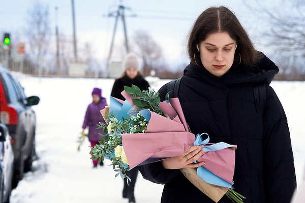 Трогательные поздравления для женщин 8 Марта: в прозе и стихах