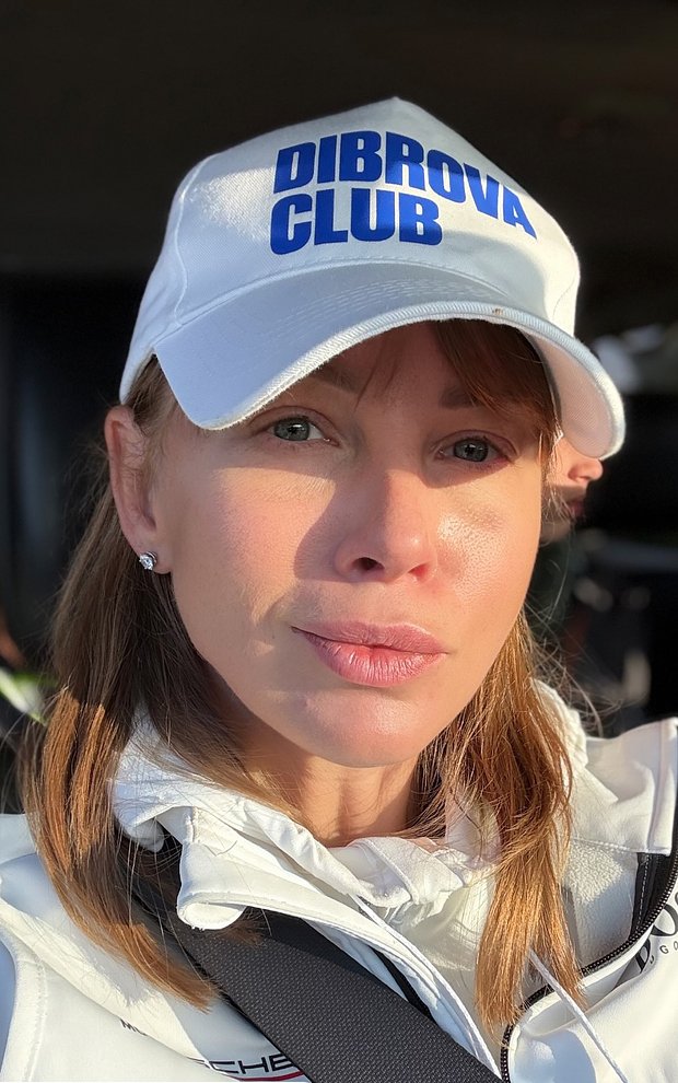 Жена Диброва показала свою естественную красоту