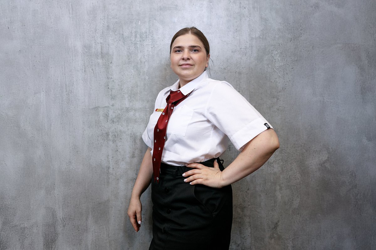 «Здесь совмещается жизнь и работа». Как «Вкусно — точка» помогает поверить в себя и построить карьеру