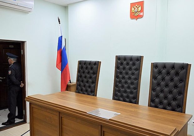 У Тимура Батрутдинова могут изъять недвижимость в Москве. Комик говорил, что из его квартиры видны «лучшие закаты»