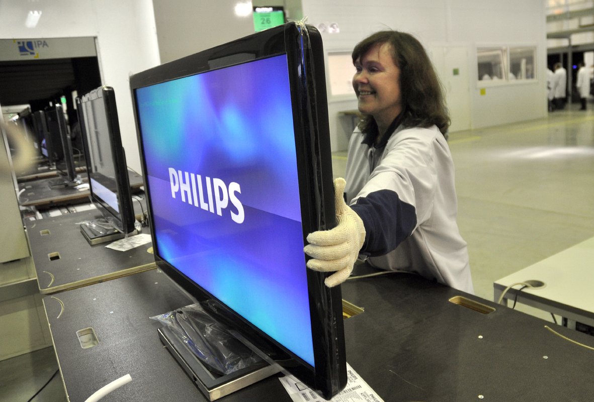 В России остановили работу крупного завода. Там собирали телевизоры Philips и Sony. Что стало причиной?