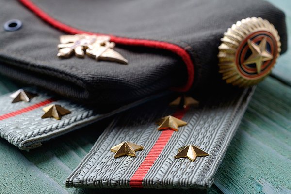 Красивые открытки на 23 Февраля: 30+ идей для поздравления