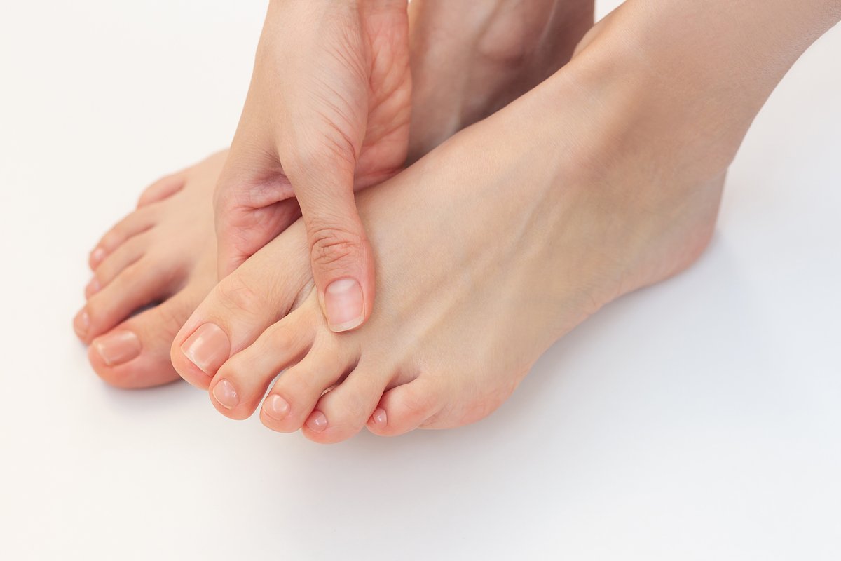 Модный педикюр на осень 2025 года: новшества и тенденции сезона