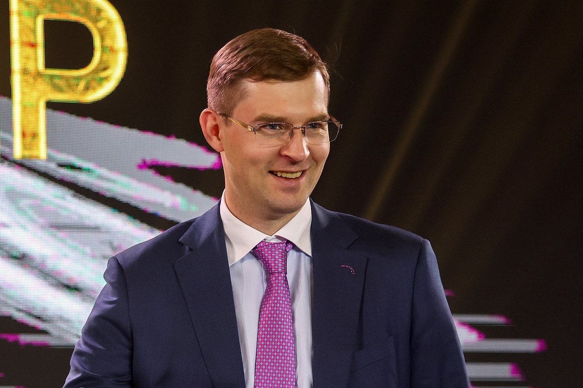 Freedom Finance Тимура Турлова присоединилась к FXO. Холдинг показал 90% рост. В чем интерес инвесторов?
