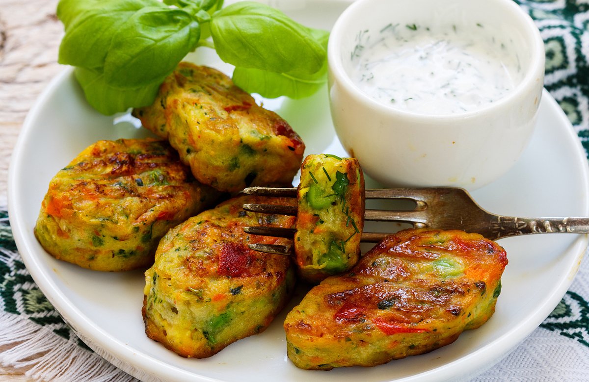 10 уникальных рецептов котлет из кабачков: как приготовить сочные и вкусные блюда