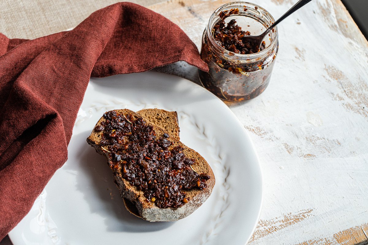 Аджика на зиму: простые и вкусные рецепты