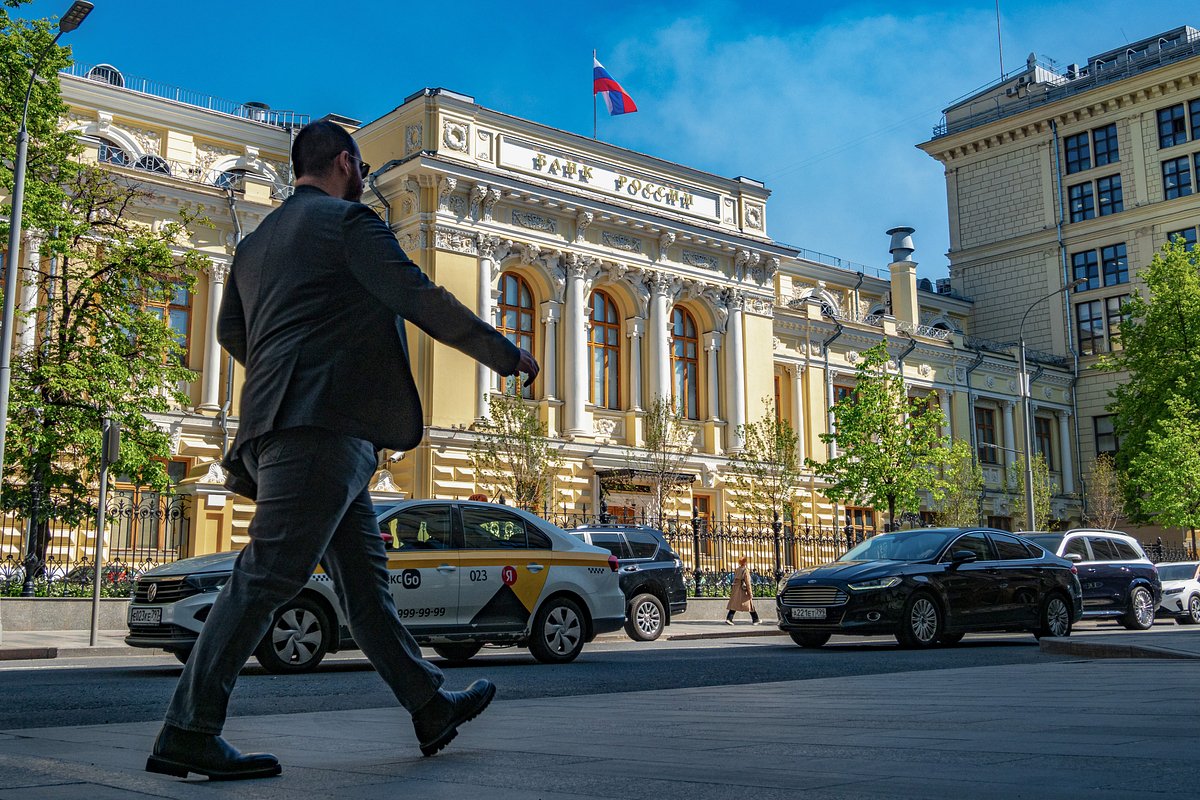 Что такое плавающий валютный курс? И чем он отличается от фиксированного