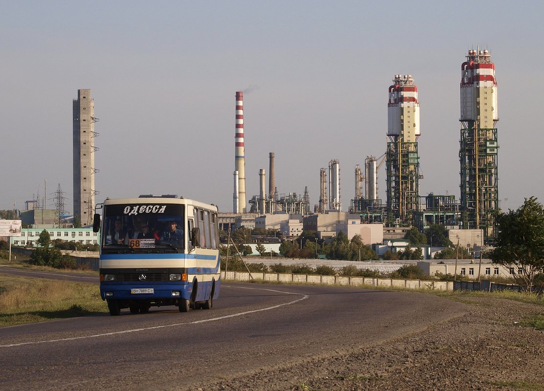На Украине заговорили о тревожной тенденции в экономике. С чем связан кризис и что грозит стране?
