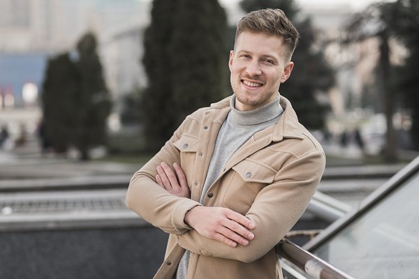 Новый тип личности — отроверты: кто это такой и чем отличается от экстраверта и интроверта