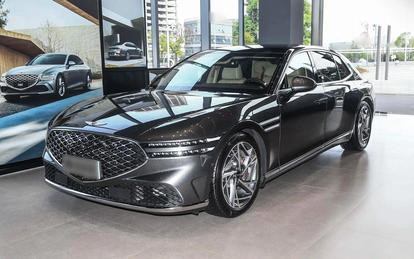 Genesis G90