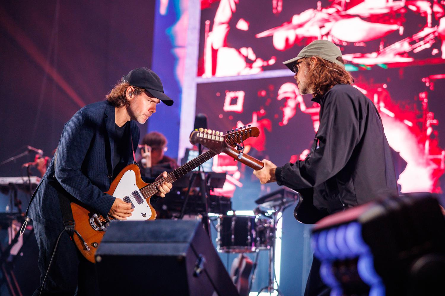 Брайс Десснер и Аарон Десснер (The National) на фестивале Oyafestivalen в Осло, 2024