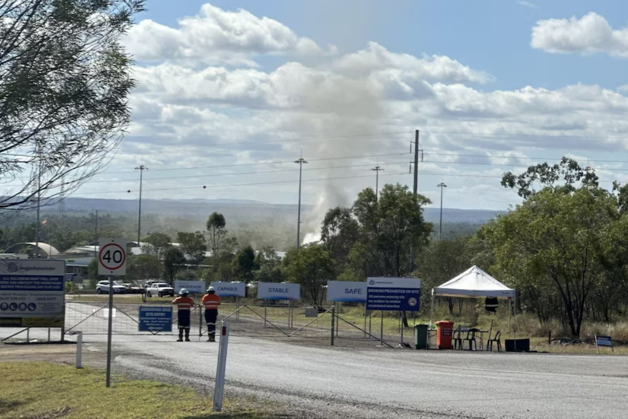 A fire at the Grosvenor mine in Queensland is expected to affect the sale price of Anglo's coal business