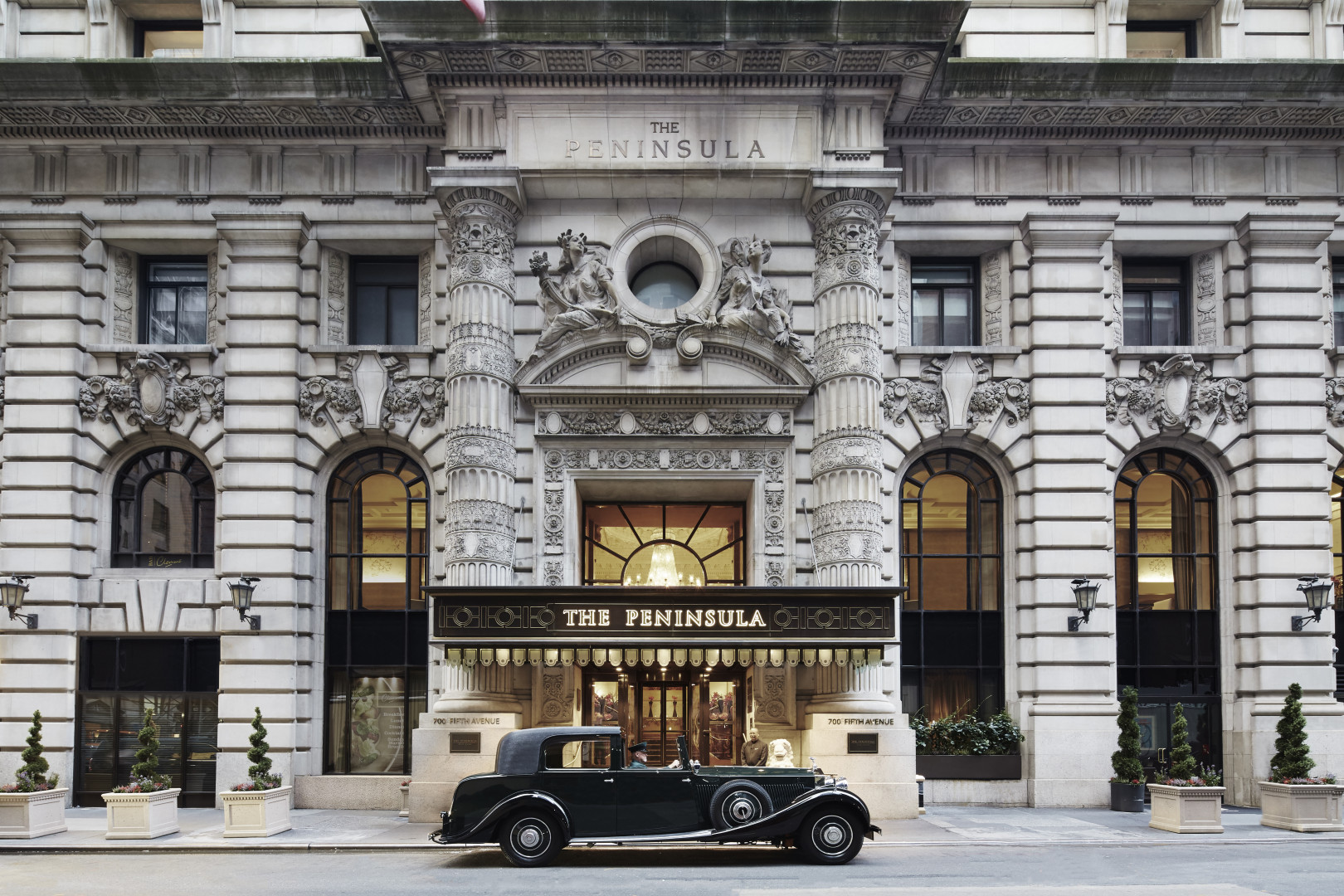 Отель Peninsula New York