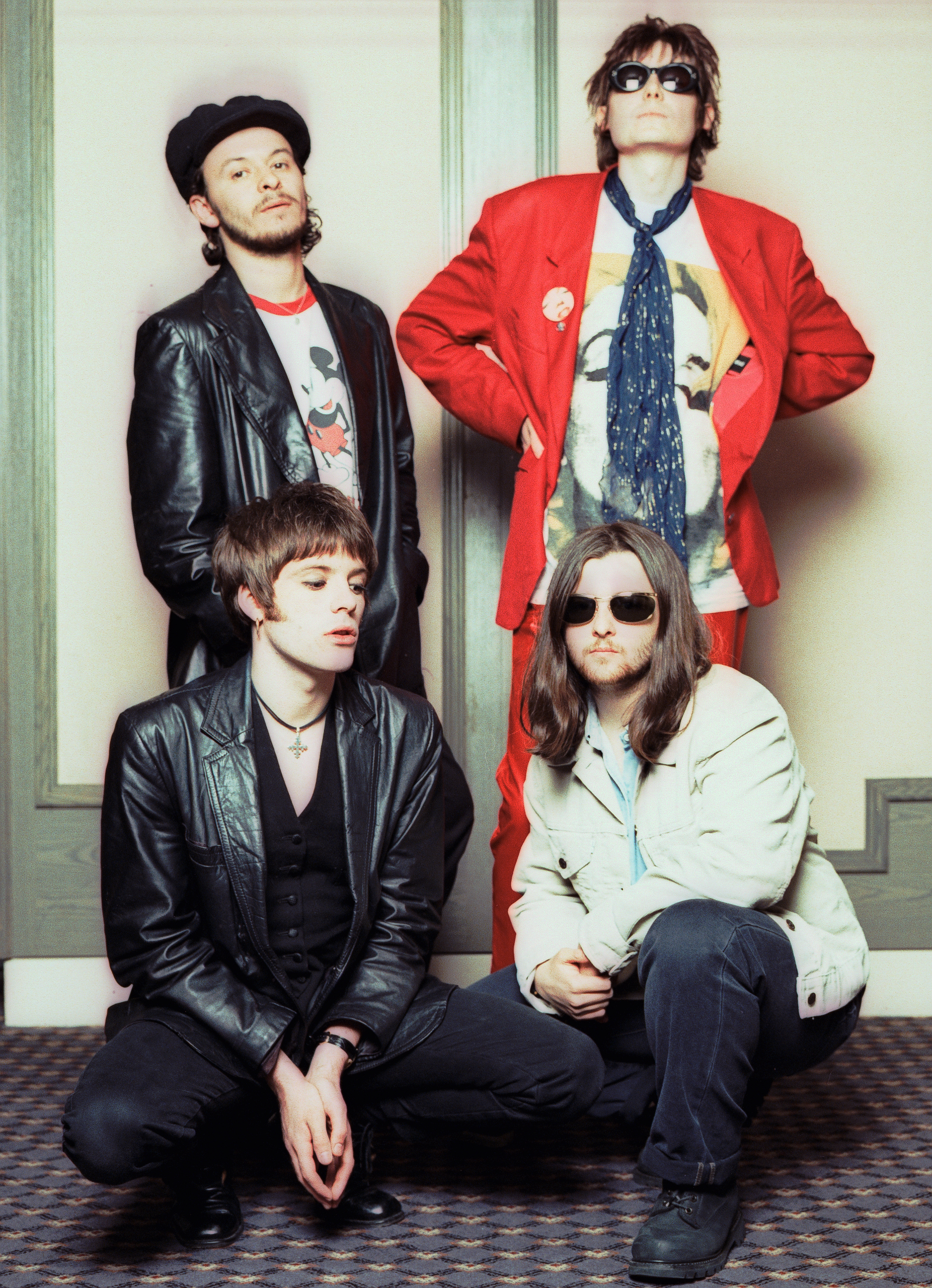 Фото участников группы Manic Street Preachers в 1993 году.