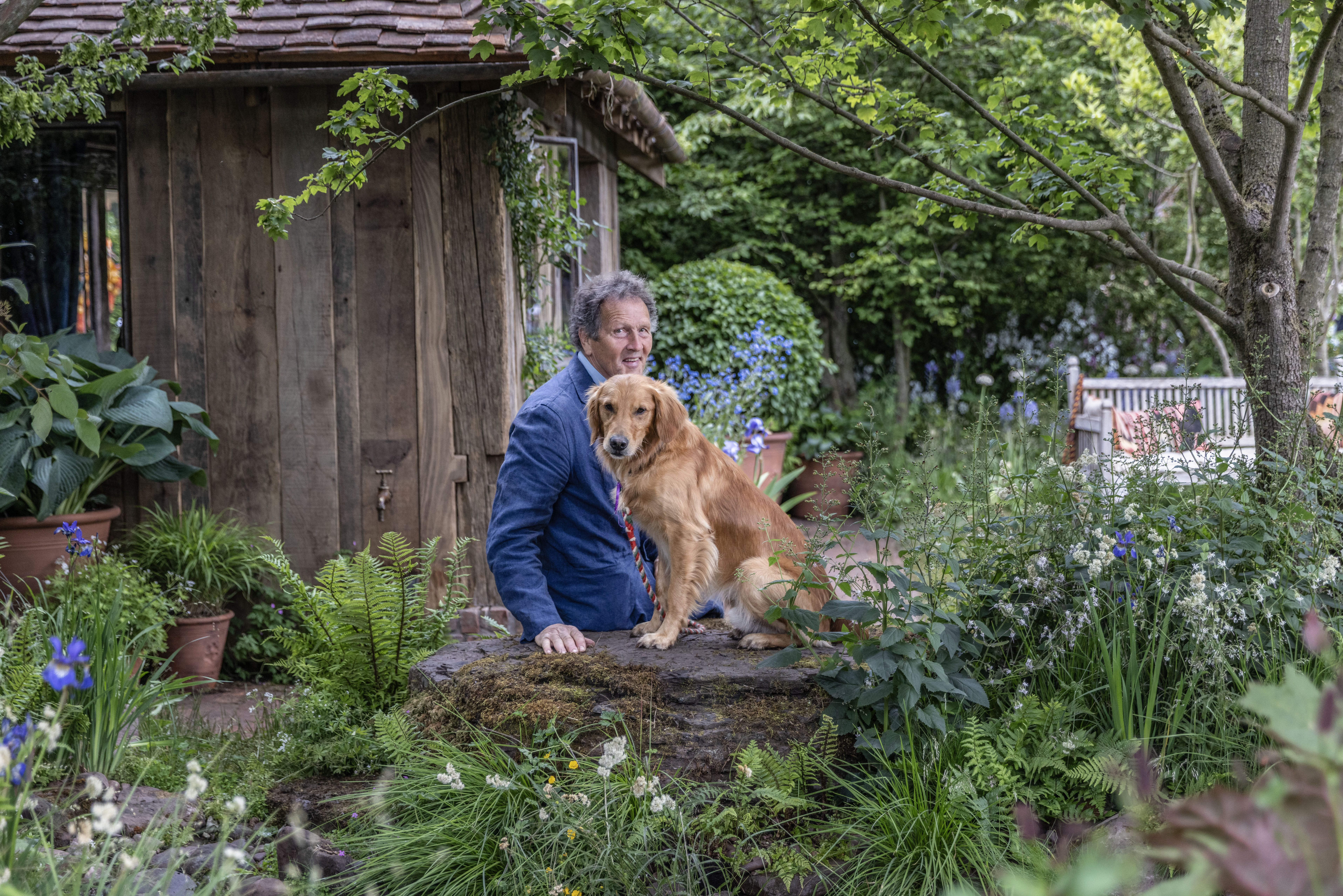 Монти Дон и его собака Нед на Цветочной выставке RHS Chelsea.