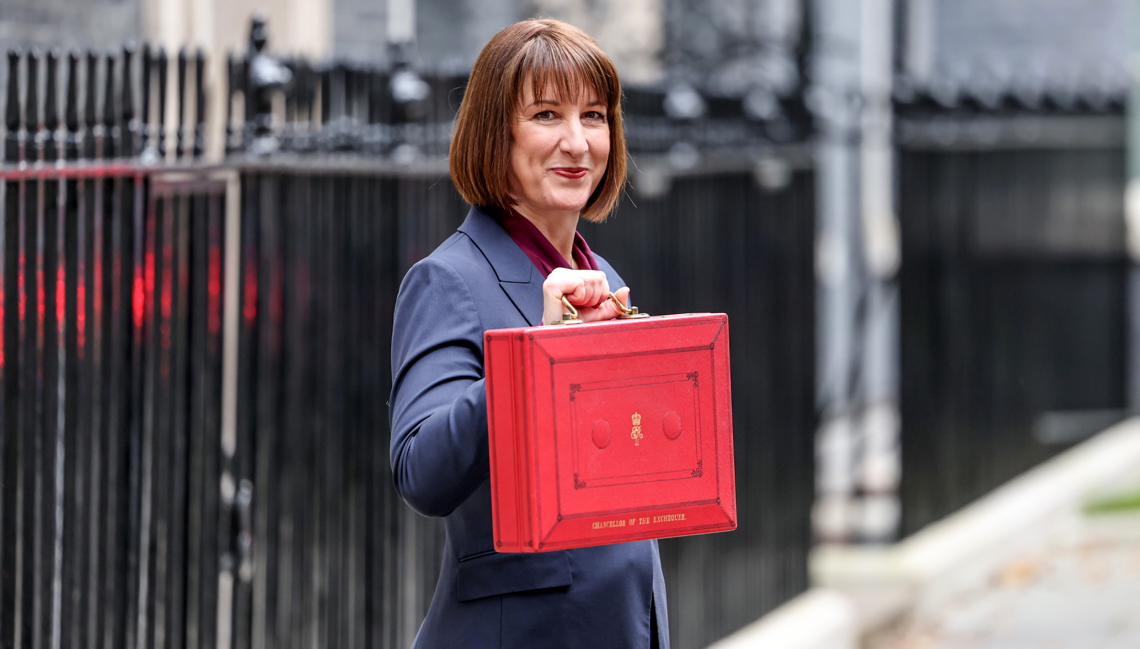 Rachel Reeves froze fuel duty but offered little for the electric car market