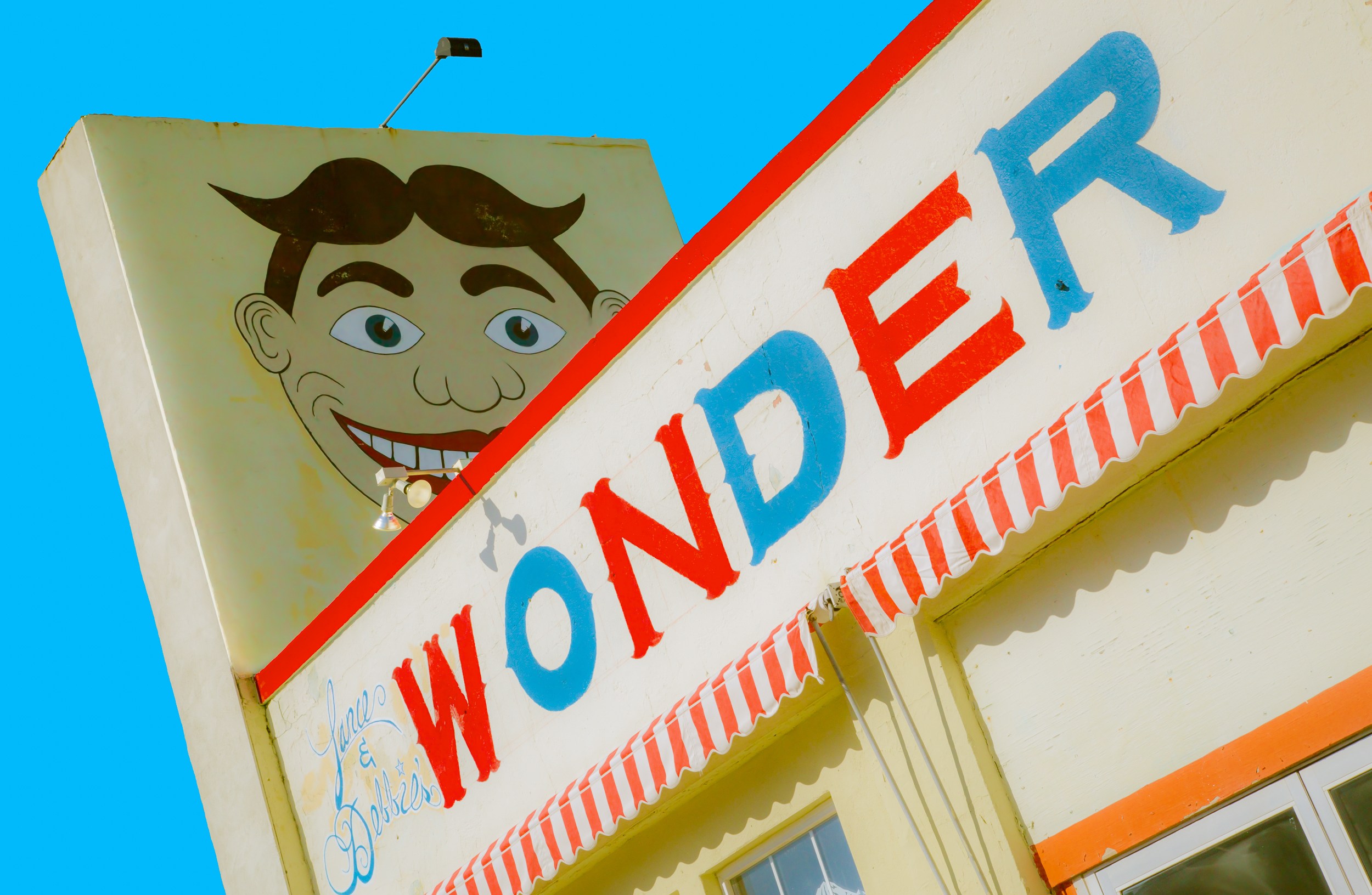 Спрингстин часто появляется в заведении Wonder Bar