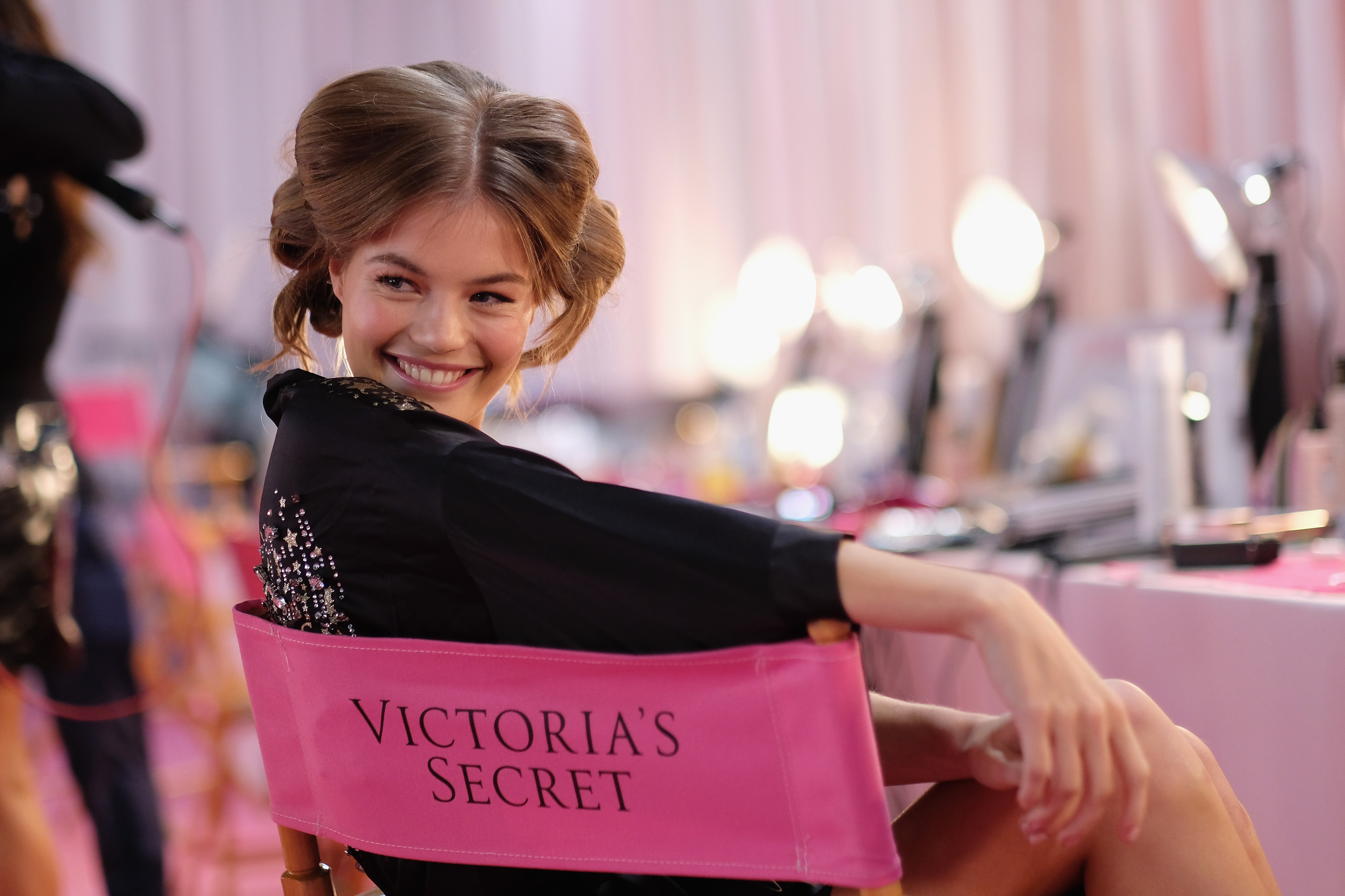 Myrthe Bolt на показе Victoria's Secret в 2018 году