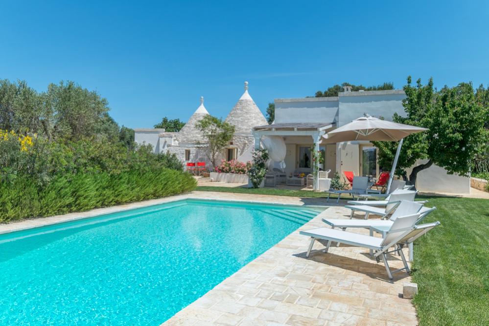 Trulli La Pietrina, Пулья - яркий пример роскошных вилл в Италии