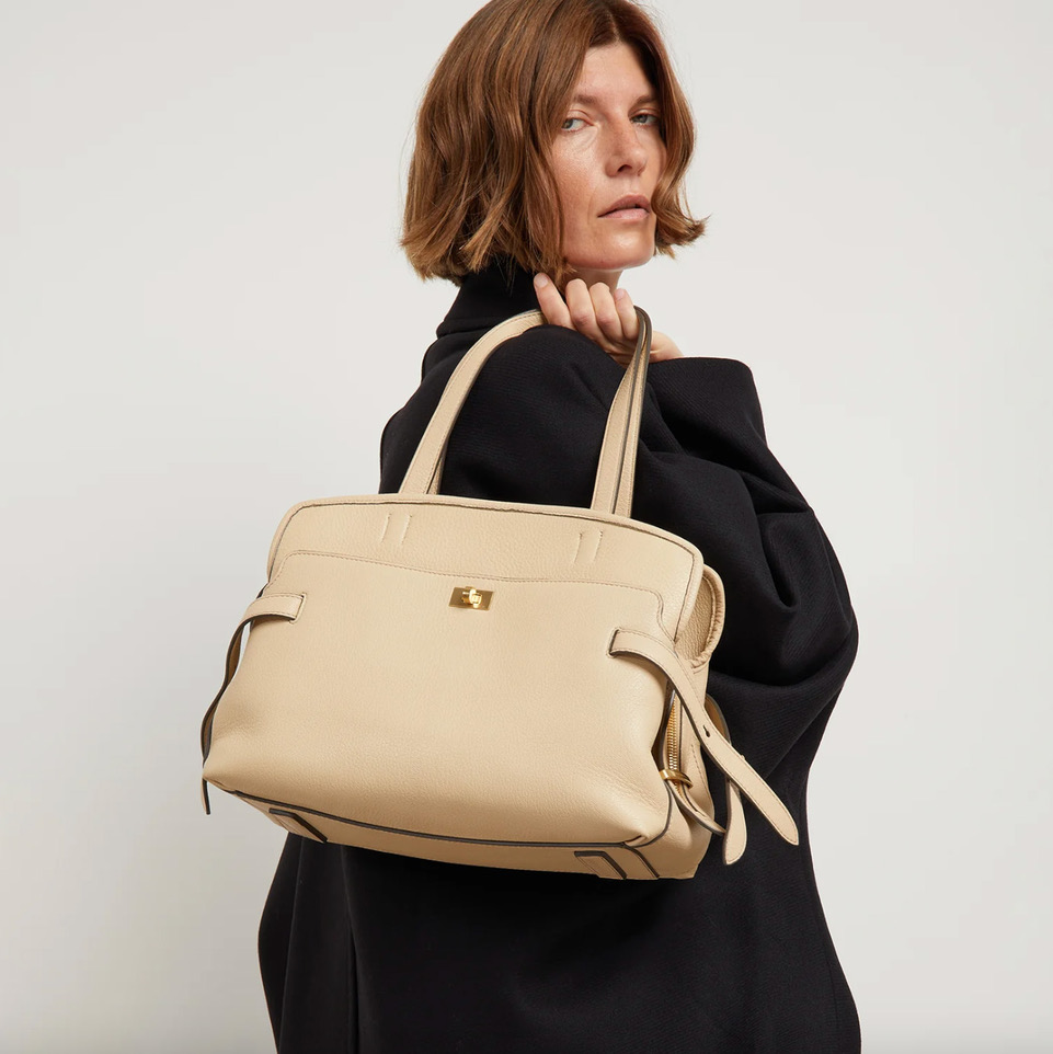 Wilson от Anya Hindmarch