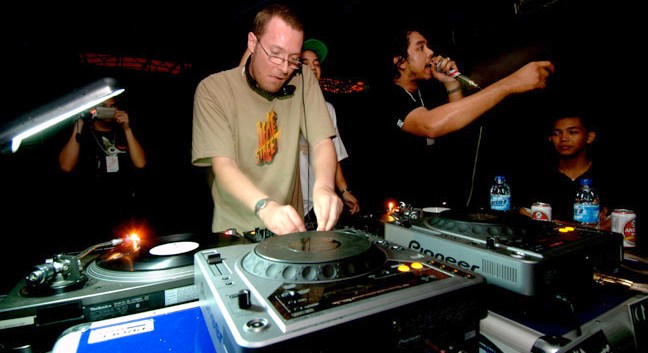 DJ Jason O'Connor of Total Merchandise DJing in the late 1990s/early 2000s.